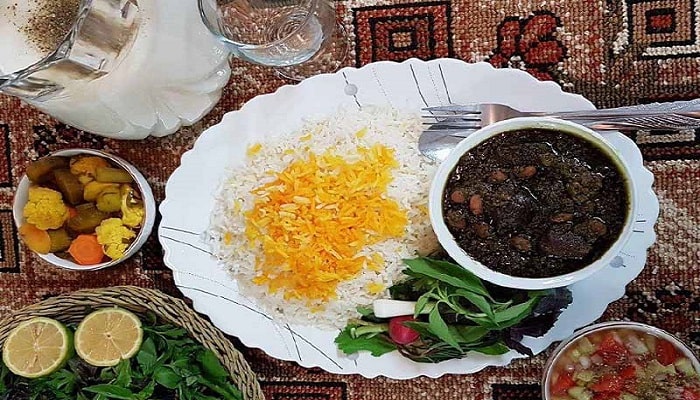 قیمت قورمه سبزی